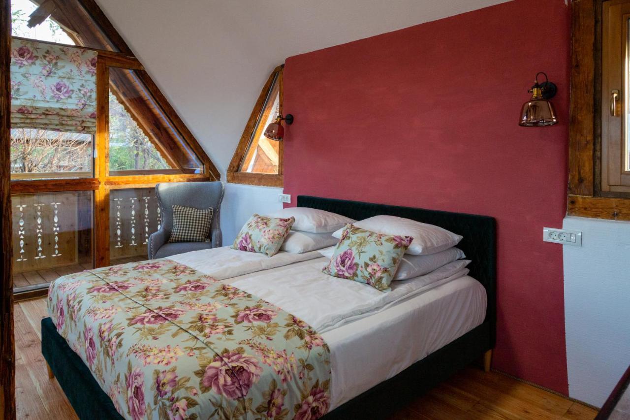 Casele Cu Stuf B&B Haus Ulrike Salicea Ngoại thất bức ảnh