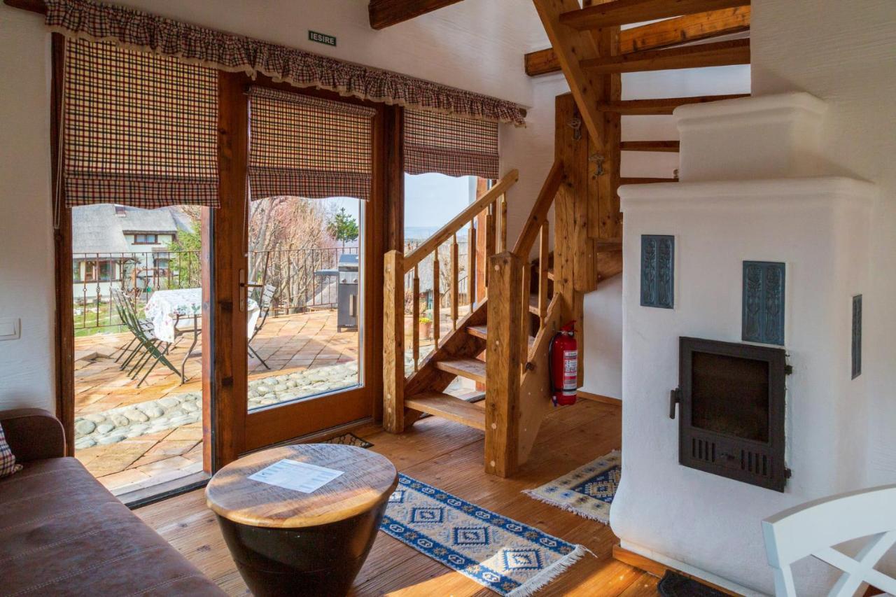 Casele Cu Stuf B&B Haus Ulrike Salicea Ngoại thất bức ảnh